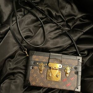 🚫SOLD🚫LOUIS VUITTON PETITE MALLE